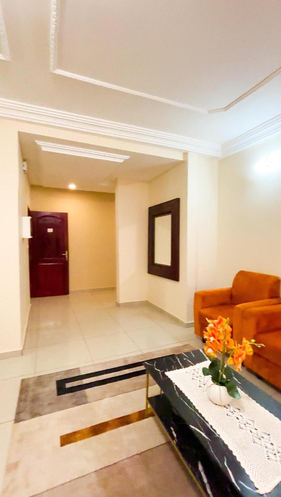 Residence Des 7 Collines Яунде Экстерьер фото